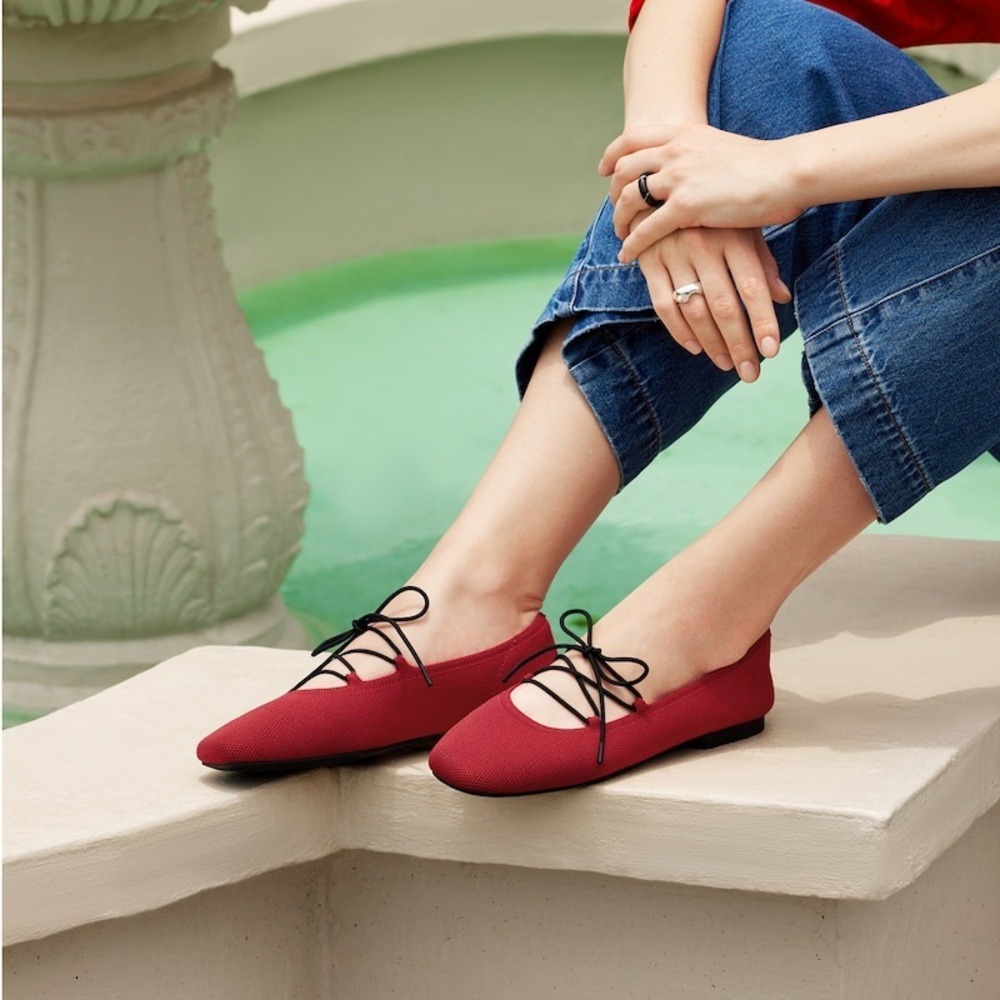 VIVAIA Miley Ruby Red Ballet Flats Women's US 6.5 / EU 37 NIB